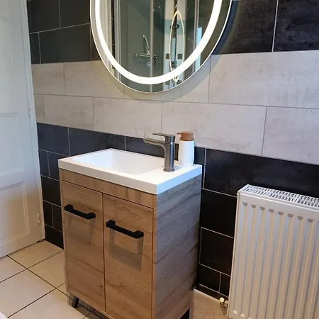 بيت للعطل La Petite Maison Secrete *
