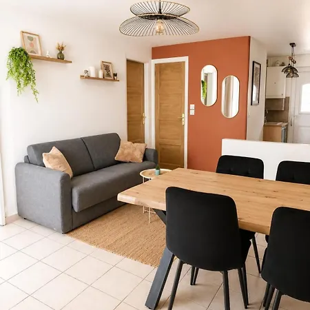 بيت للعطل La Petite Maison Secrete